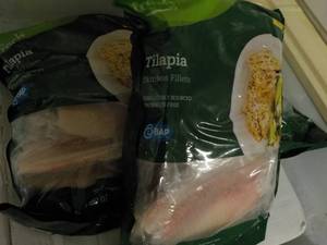 lot 480 image: 3 - 32 oz Frozen Bags Tilapia Skinl...