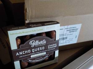 lot 497 image: 10 - 10 oz Frozen Pkgs Gilberts Chi...