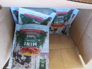lot 160 image: 2 Boxes 12 - 5 oz Bags each Zukes ...