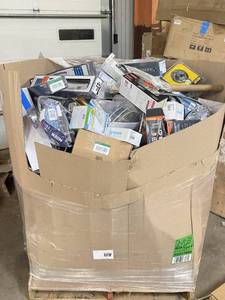 HUGE LOT of Plumbing Supplies, Towel Bars, Toilet Paper Holders, MOEN, DELTA and more..