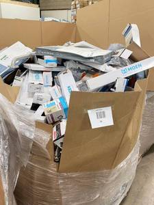 HUGE LOT of Plumbing Supplies, Towel Bars, Toilet Paper Holders, MOEN, DELTA and more..