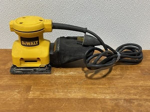 DeWalt Palm Sander