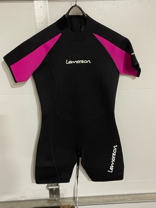 Wet Suit