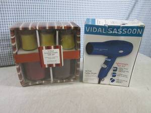 lot 22 image: (BS) Vidal Sassoon Turbo Hair Dryer...