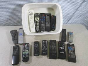 lot 100 image: (BSB) Assorted Remote Controls...