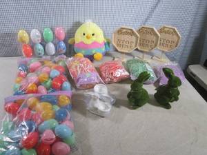 lot 140 image: (D-1T) Assorted Easter...