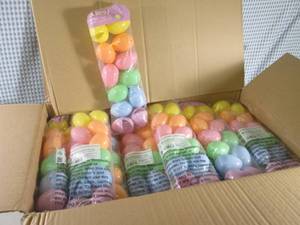 lot 144 image: (A-3T) Case 48 Bags Plastic Easter ...