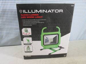 lot 194 image: (CS) Illuminator LED Work Light 3,0...