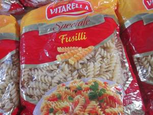 lot 206 image: (C-3) 8 Bags Fusilli Noodles 17.6 o...