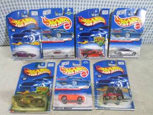 lot 223 image: (EC1) Assorted Hot Wheels in Packag...