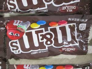 lot 252 image: (B-1) 12 Bags M&Ms Past Date...
