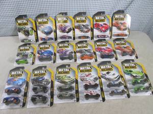lot 305 image: (F-0) Lot of 24 Zuru Metal Machines...