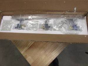 lot 338 image: TRLIFE Bathroom Vanity Light Fixtures, Modern Bathroom Lights Over Mirror 3 Lights Vanity Light 19inches Crystal Vanity Light Fixture (OPEN BOX)