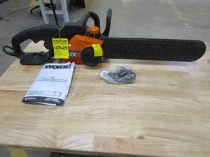 lot 383 image: WORX WG303.1 14.5 Amp 16 Electric Chainsaw (APPEARS NEW)