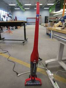 lot 413 image: Dirt Devil Power Swerve Pet, Lightweight Cordless Stick Upright Vacuum Cleaner, For Carpet and Hard Floors, BD22052, Red - DOES NOT RUN, FOR PARTSRESTORE (OUT OF BOX)