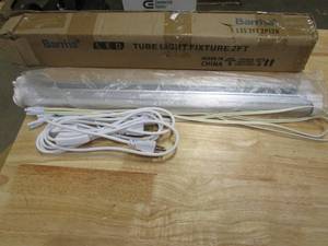 lot 441 image: 24 in Barrina LED T8 Plug in Light Fixture - 2 Pack (OPEN BOX)