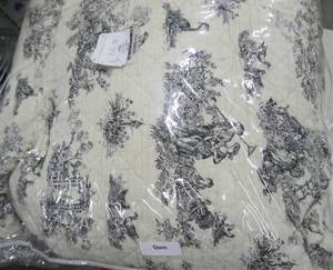 lot 30 image: Queen size off white and black comforter