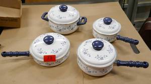 lot 73 image: New Enamelware cooking set