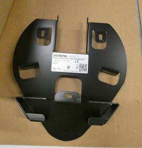 lot 146 image: SIEMENS 6AV6574-1AF04-4AA0 mobile panel mounting bracket