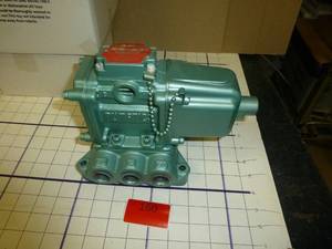 lot 160 image: Numatics valve
