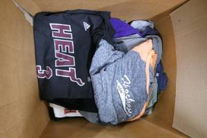 lot 247 image: 89 Adult tshirts various sizes from Small to 2XL