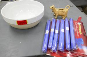 lot 256 image: New large bowl and 6 silicone cookie sheets and vintage cow creamer