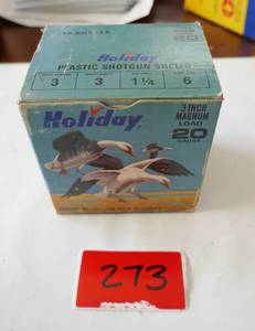 lot 273 image: Vintage Holiday box of 20 gauge shotgun shells - close to full