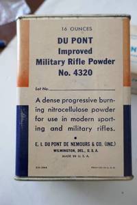 lot 280 image: Vintage DuPont rifle powder (feels full)