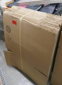 lot 185 image: 24 Cardboard boxes 17x11x11