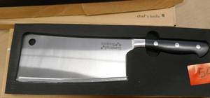 lot 50 image: New Chef Knife and Cleaver and 3 Collanders