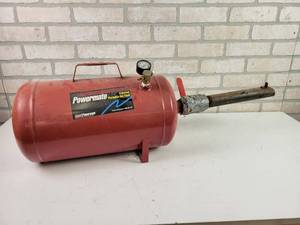 lot 519 image: Coleman Bead Seater 5-Gallon Air Tank - NO SHIPPING