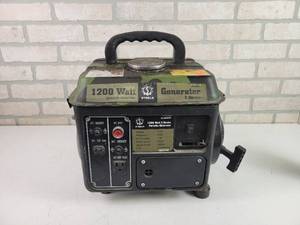lot 533 image: 1200W 2-Stroke Gas Generator - NO SHIPPING