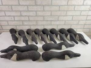 lot 551 image: (12) Plastic Goose Decoy Heads - Approx. 14 Long Each