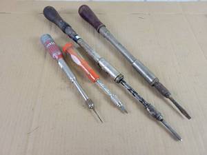 lot 574 image: Lot of Antique and Vintage Spiral Screwdrivers