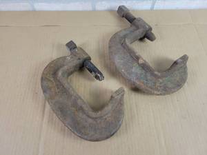 lot 589 image: (2) Heavy Duty 4 C-Clamps
