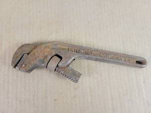 lot 600 image: RIDGID 10 Pipe Wrench