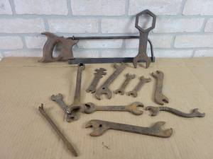 lot 623 image: Lot of Antique Wrenches and Hacksaw