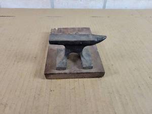 lot 633 image: Jewelers Anvil on Board