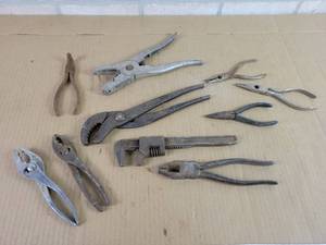 lot 654 image: Assorted Pliers Bledsoe Minneapolis MN, Fuller, Wizard and More