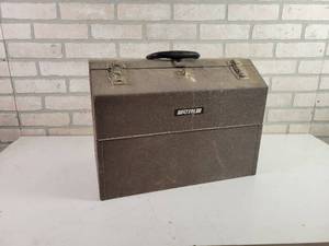 lot 660 image: Vintage Steel WATERLOO Fold Out Toolbox