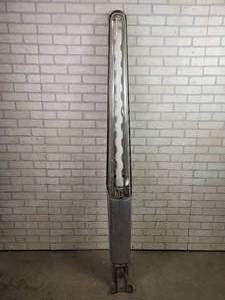 lot 700 image: Commercial Streetlight - Approx. 78 Tall - NO SHIPPING