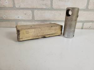 lot 714 image: PROTO 4532 HD Stud Extractor