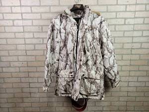 lot 767 image: Mens 2XL NATURAL GEAR Snow Camo Parka and Large Camo Snow Pants - Good Condition