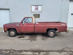 lot 473 image: 1978 Chevrolet C10 Big 10 Long Box Square Body Truck - SEE VIDEO