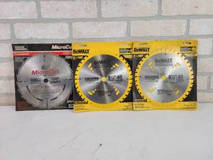 lot 794 image: (2) NEW DeWalt 8-14 Finishing Saw Blades - Part No. DW3184 and (1) Master Mechanic 8-14 MicroCut Blade