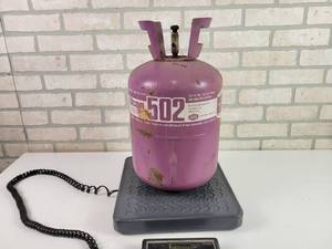 lot 815 image: R502 Refrigerant - 18.2 LBS Gross - NO SHIPPING