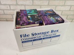 lot 830 image: HUGE Lot of Romance Novels - NO SHIPPING
