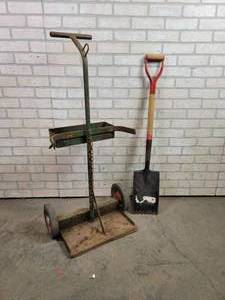 lot 852 image: Welding Tank Cart and Shovel - NO SHIPPING