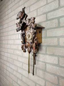 lot 500 image: Schneider Black Forest Cuckoo Clock - Carving-Style, 8-Day Movement