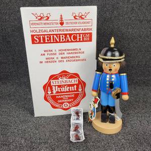 lot 650 image: Steinbach Pickl Smoker #S934 Incense Burner - Handmade in Germany and Signed by the Artist